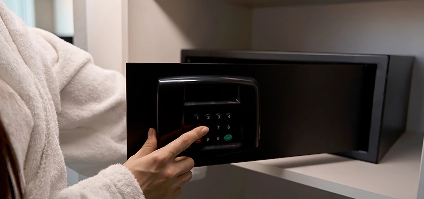 Safe Unlocking Service Company in Agoura Hills, California